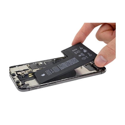 thay pin iPhone 11 dung lượng siêu cao chính hãng GENA 1
